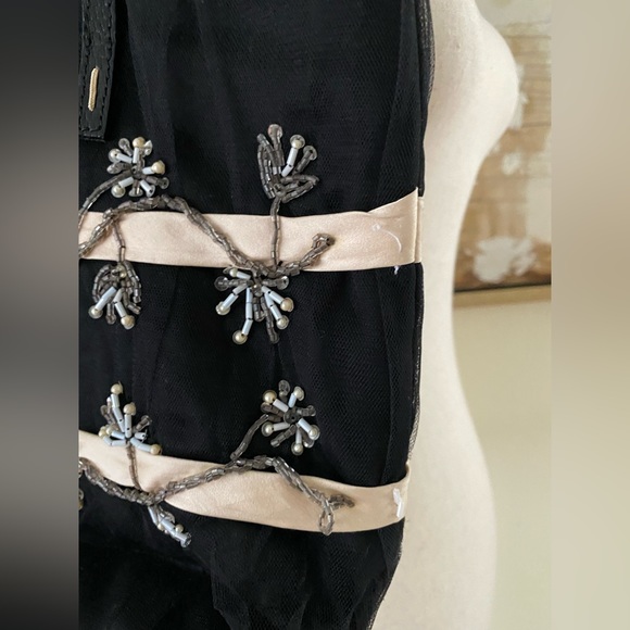 RARE Y2K Authentic Valentino Garavani intricately beaded silk and leather tote ~ - Picture 15 of 16